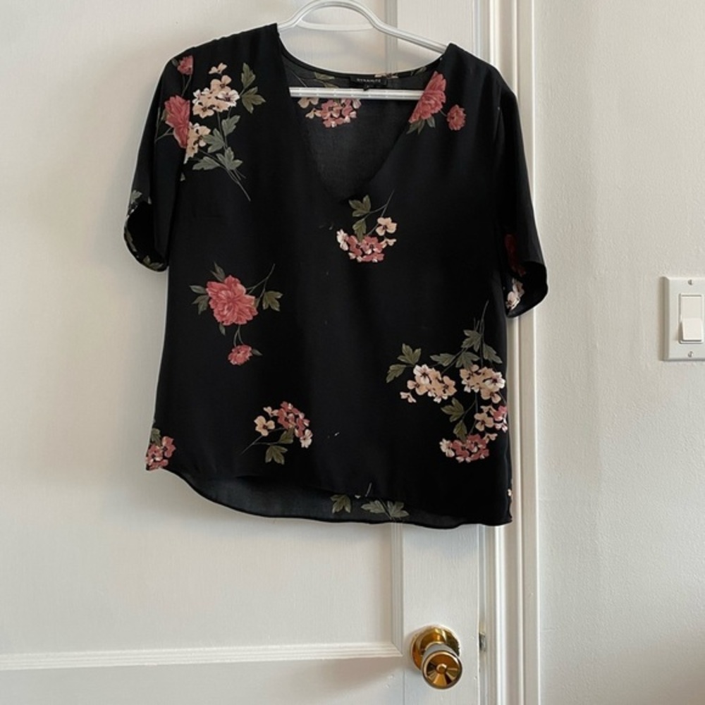 3/30 Dynamite size medium